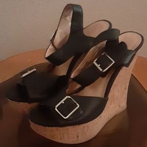 Black strap wedges